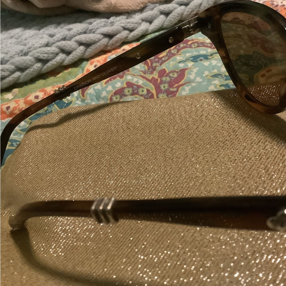 Brighton Crimson And Clover Sunnies - Picture 8 of 8